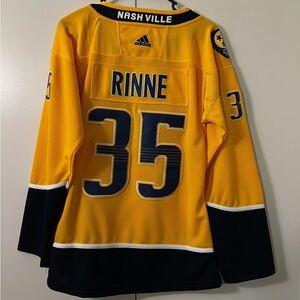 ADIDAS NASHVILLE PREDATORS AUTHENTIC NHL JERSEY - HOME - ADULT - Medium